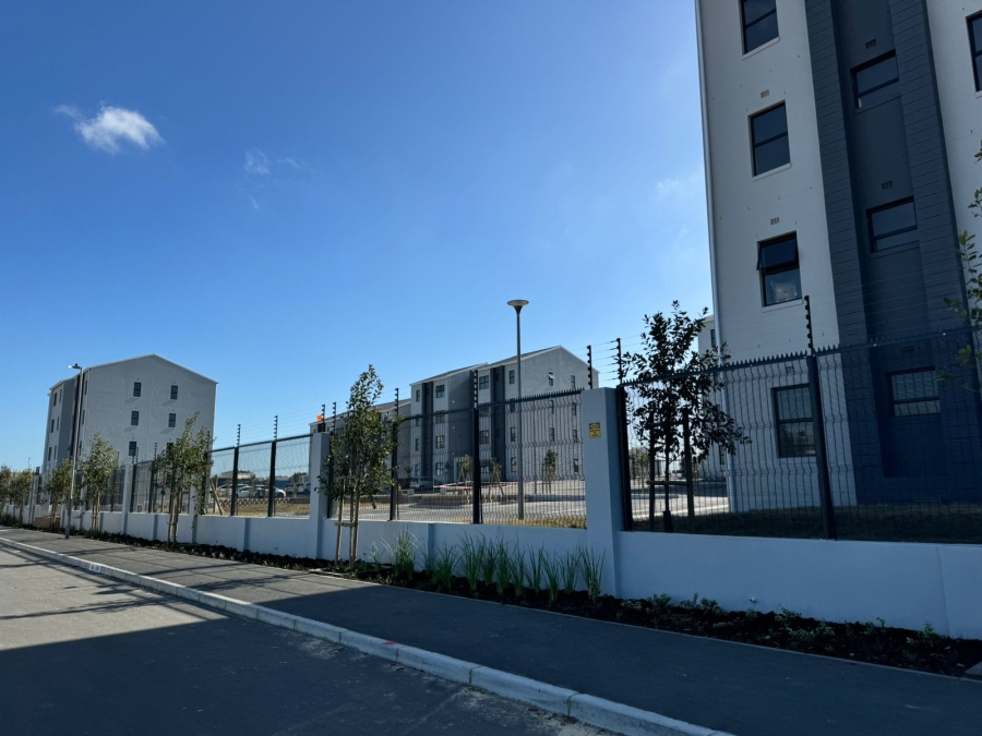 2 Bedroom Property for Sale in Rivergate Western Cape